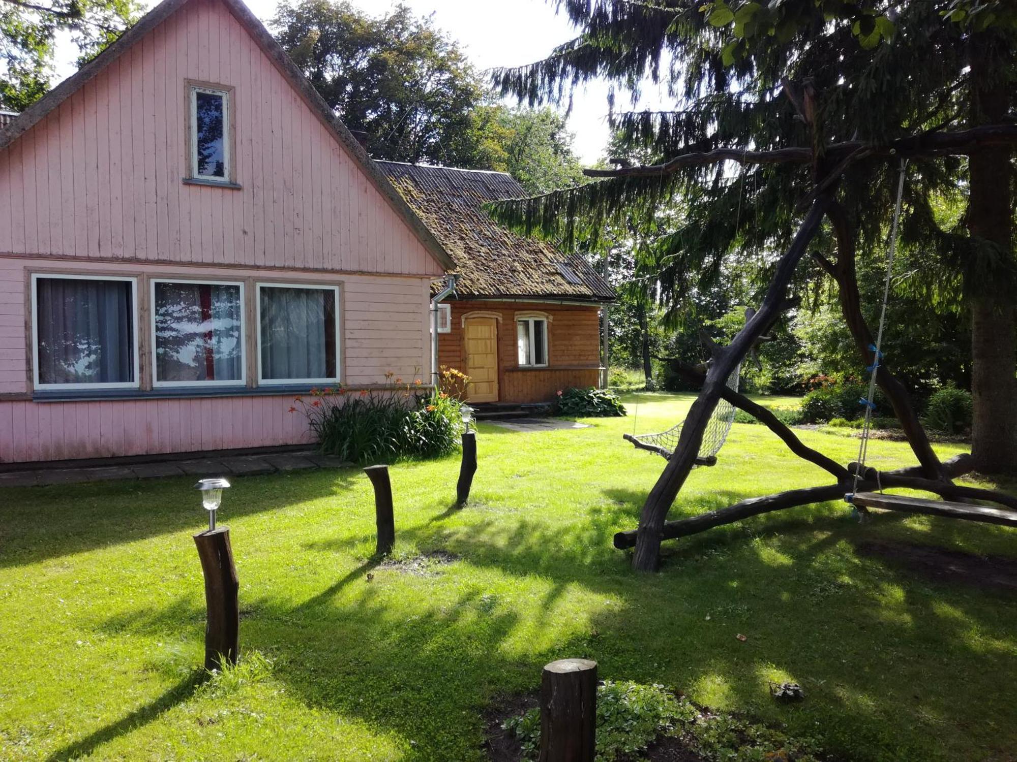 Lauku Viesu Maja Bajari Guest House Rucava Ngoại thất bức ảnh